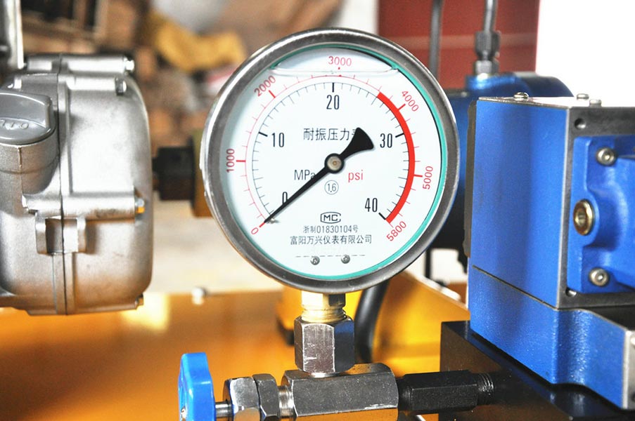 本田汽油機(jī)，野外作業(yè)機(jī)動(dòng)泵液壓站
